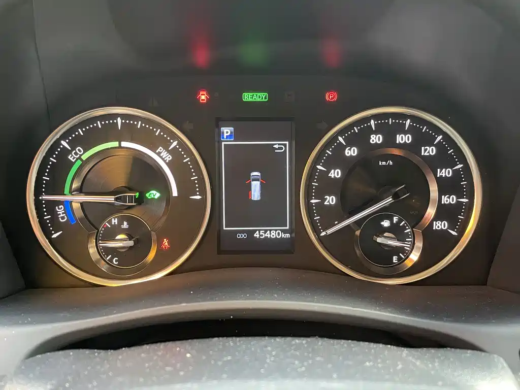 Toyota Vellfire — миниатюра 4