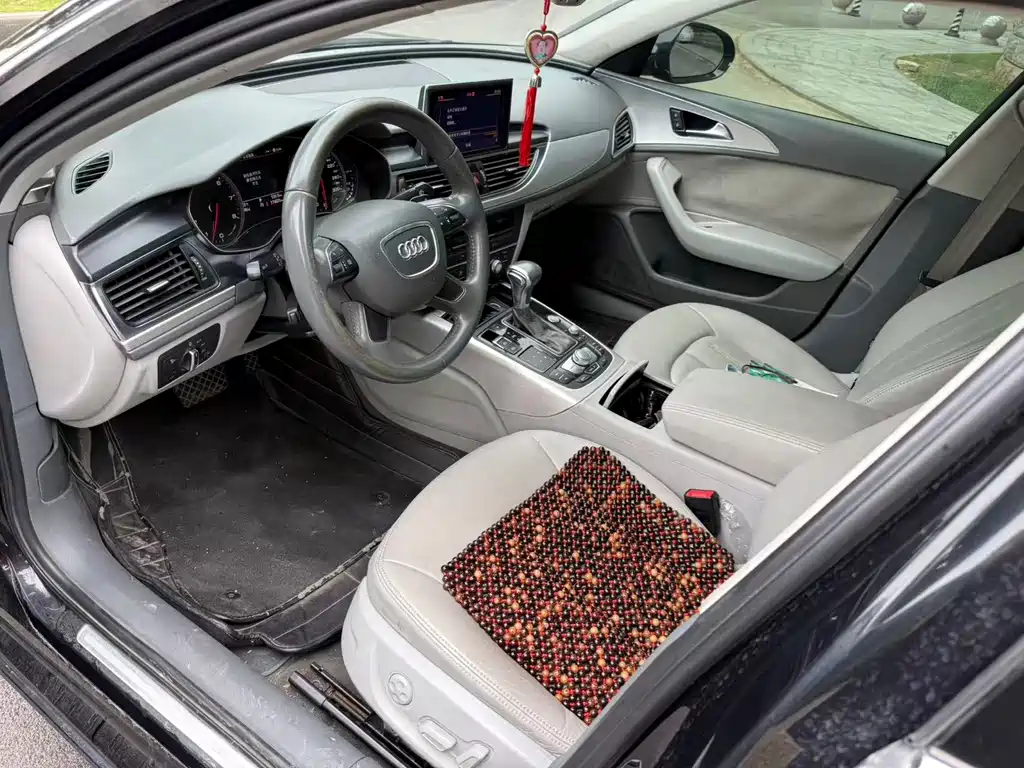 Audi A6L 2012 30 FSI