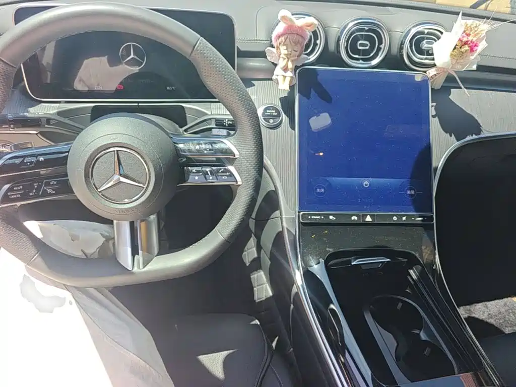 Mercedes-Benz C-Class — миниатюра 10