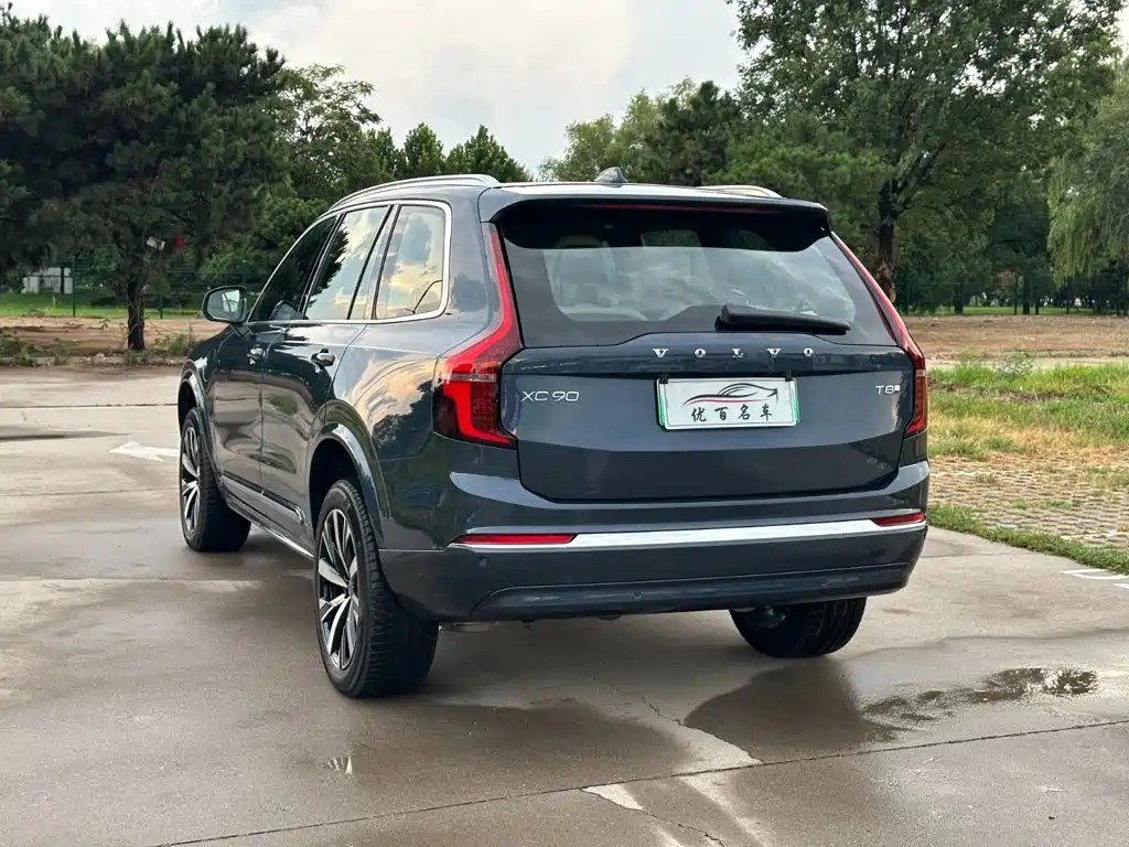 Volvo XC90 PHEV — миниатюра 4