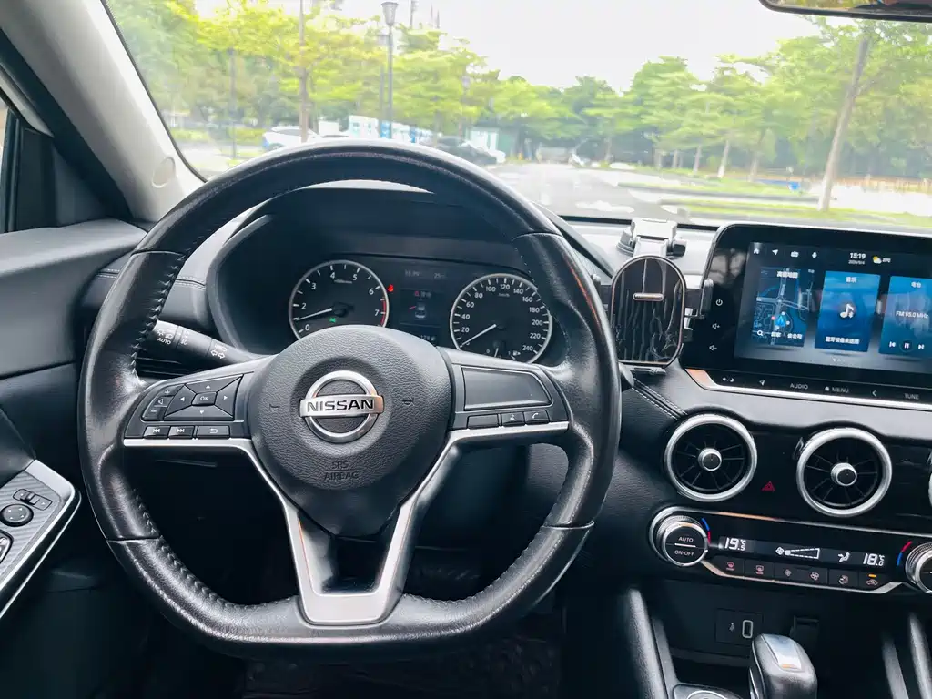 Nissan Sylphy — миниатюра 11