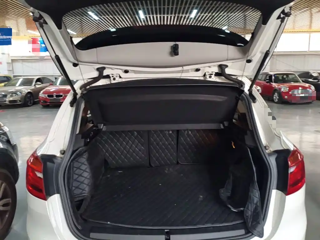 BMW 2 Series Active Tourer (Import) — миниатюра 19