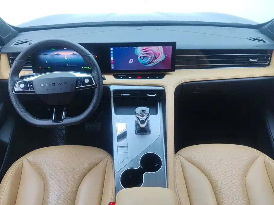 Roewe RX5 New Energy — миниатюра 12