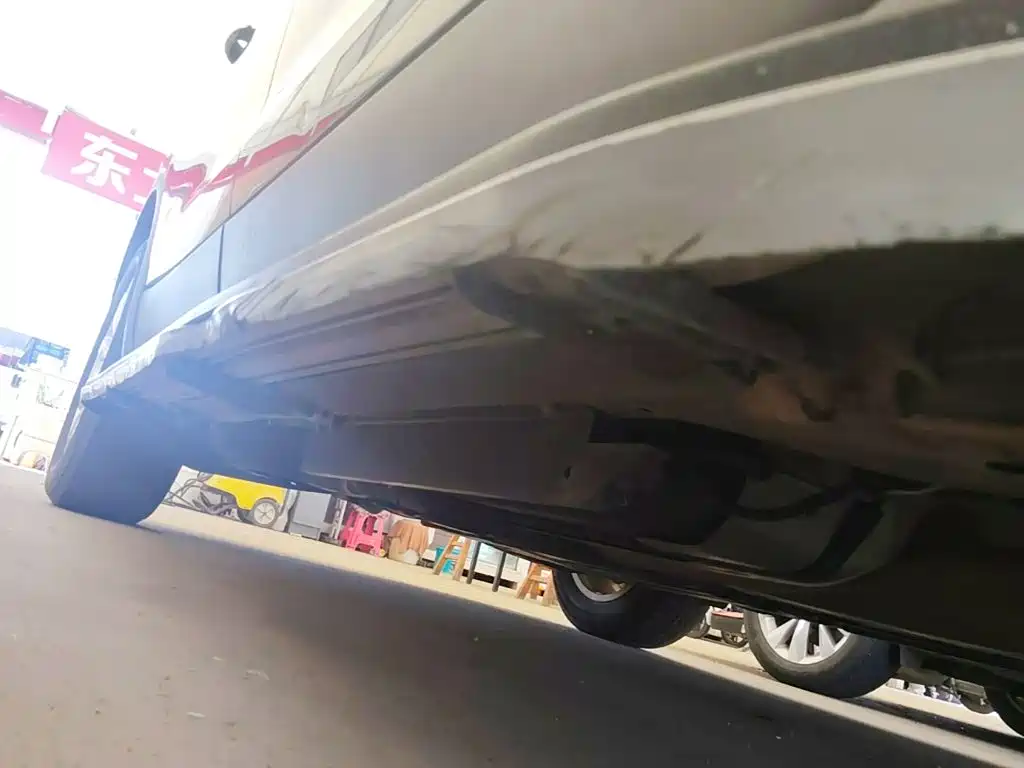 Buick Envision Plus — миниатюра 21
