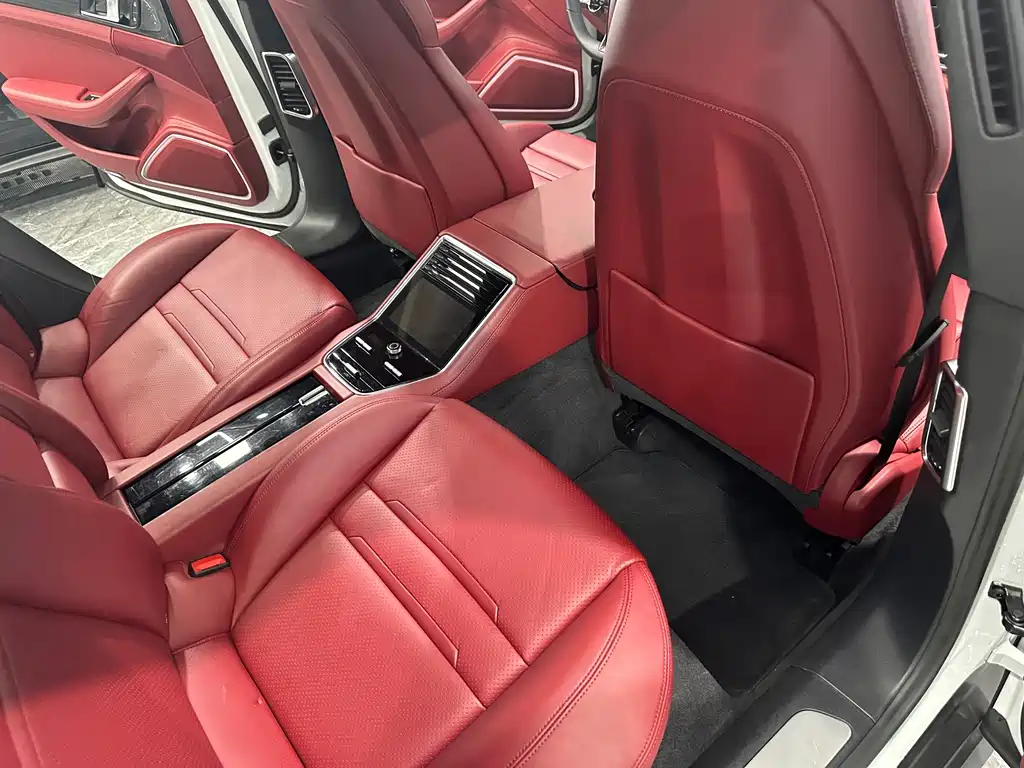 Porsche Panamera — миниатюра 9