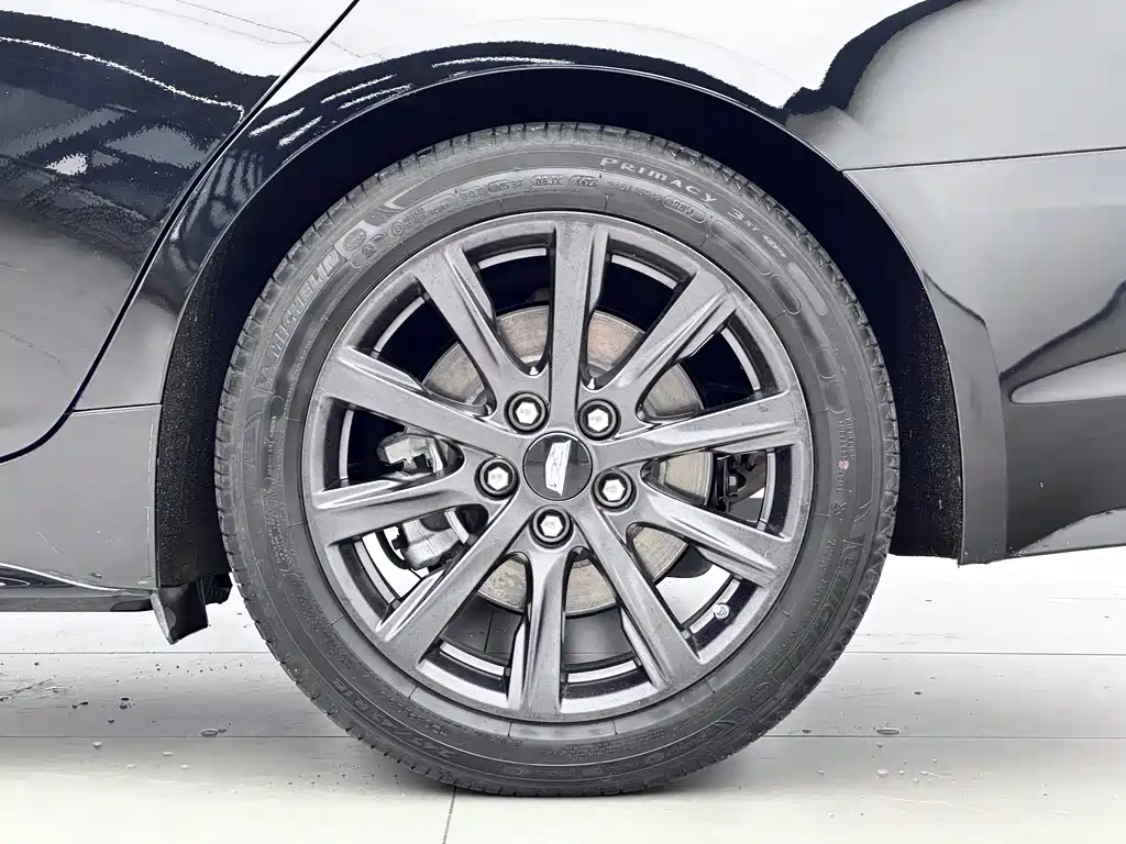 Cadillac CT5 — миниатюра 10