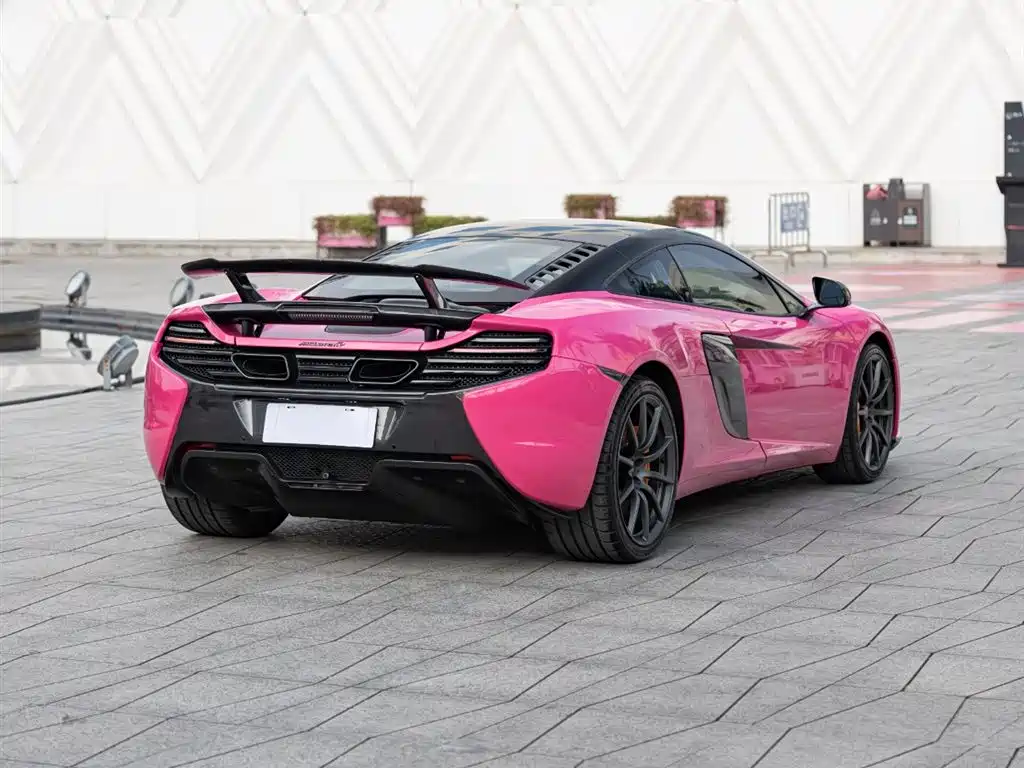 McLaren 12C 2013 3.8T COUPE