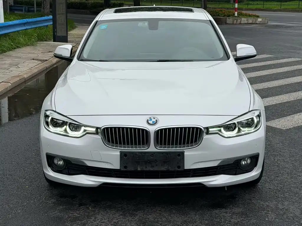 BMW 3 Series — миниатюра 2