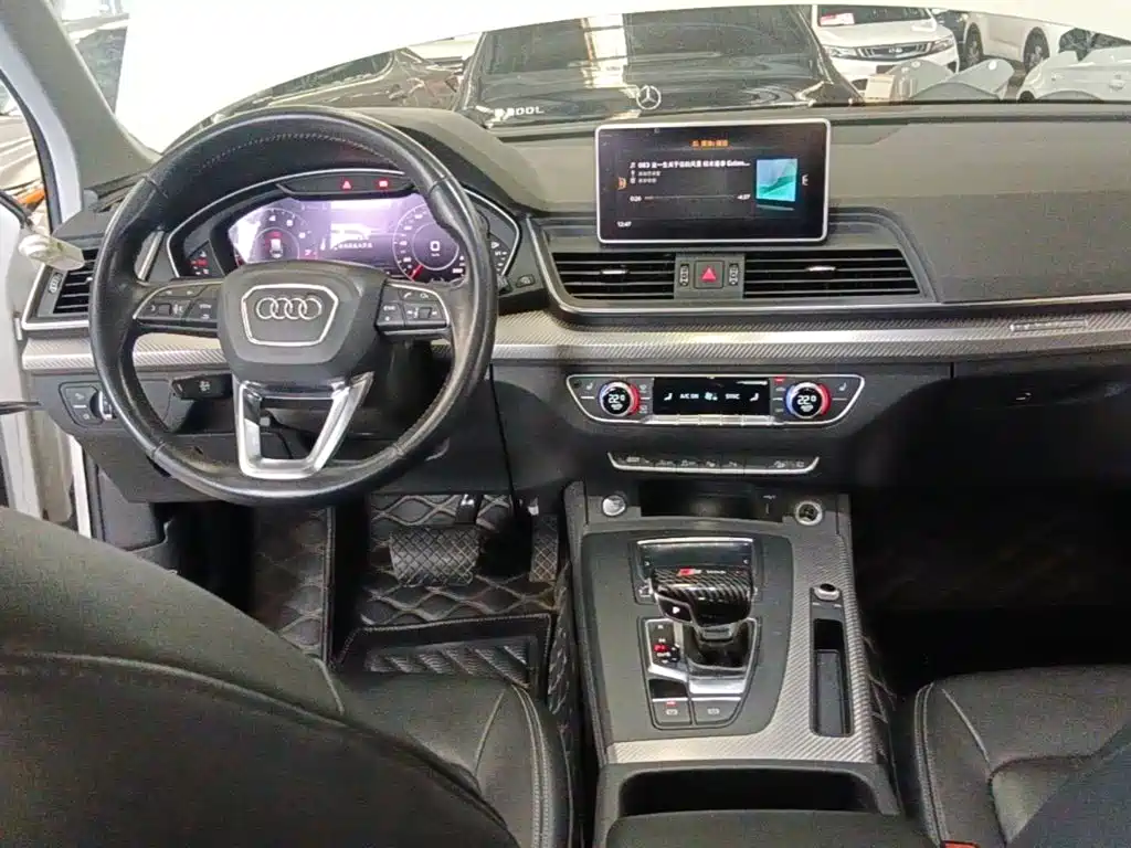 Audi Q5L — миниатюра 10