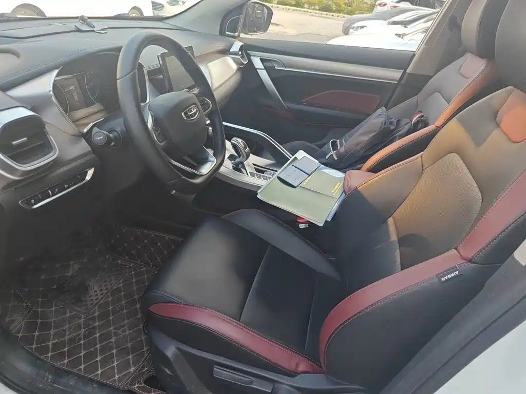Geely Binyue — миниатюра 8