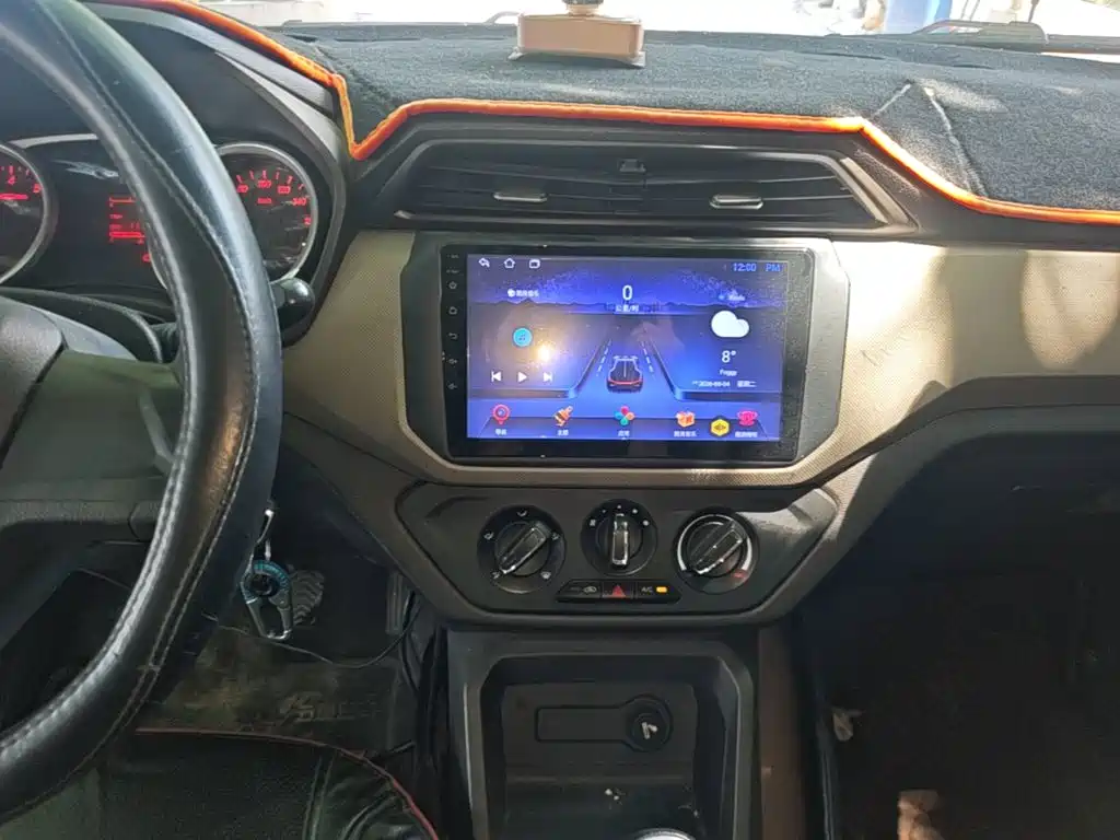 Wuling Hongguang — миниатюра 13