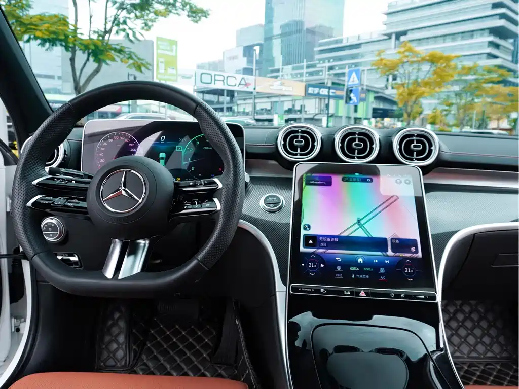 Mercedes-Benz C-Class — миниатюра 21