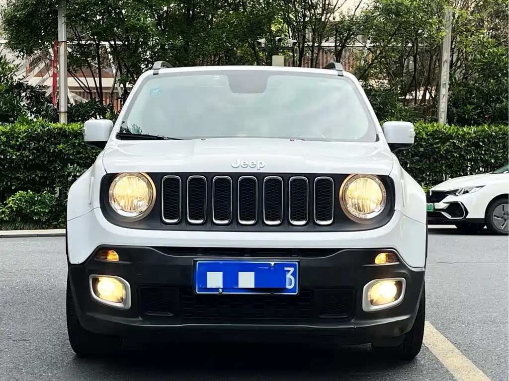 Jeep Renegade 2017 180T AT
