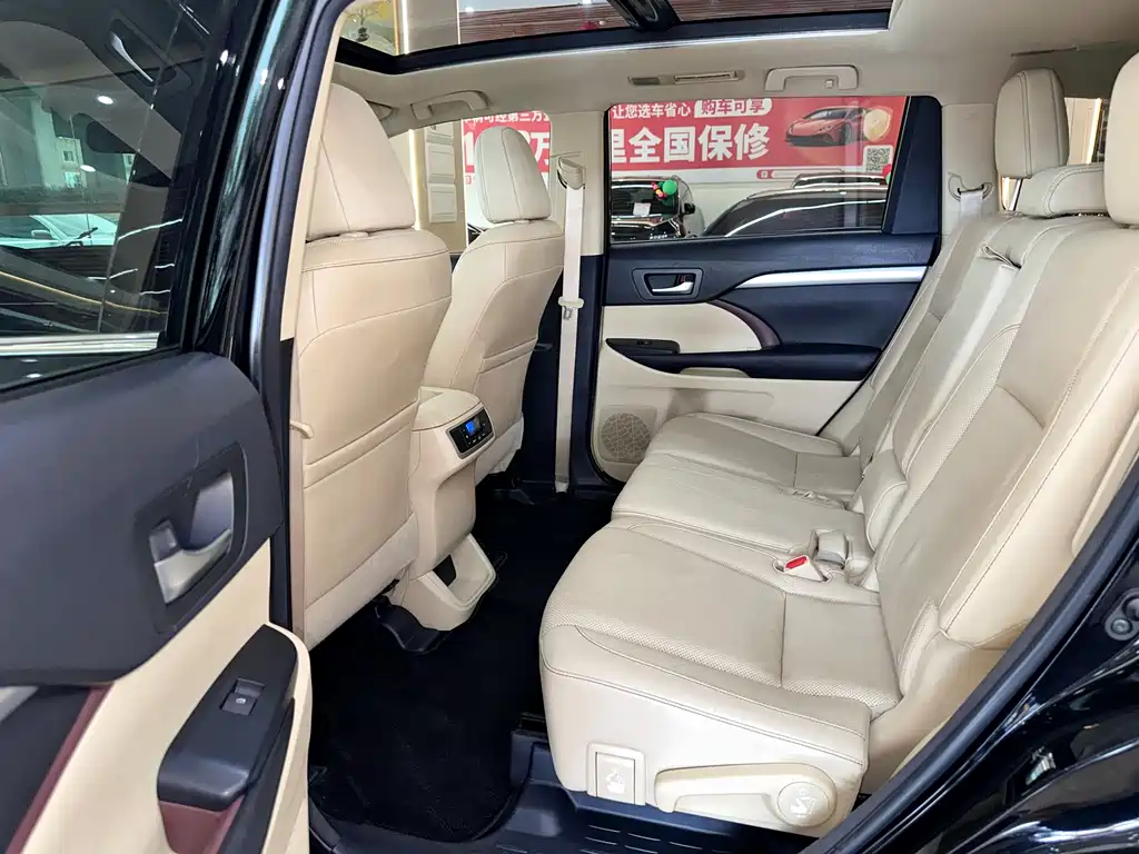 Toyota Highlander — фотографии объявления, Фото 12