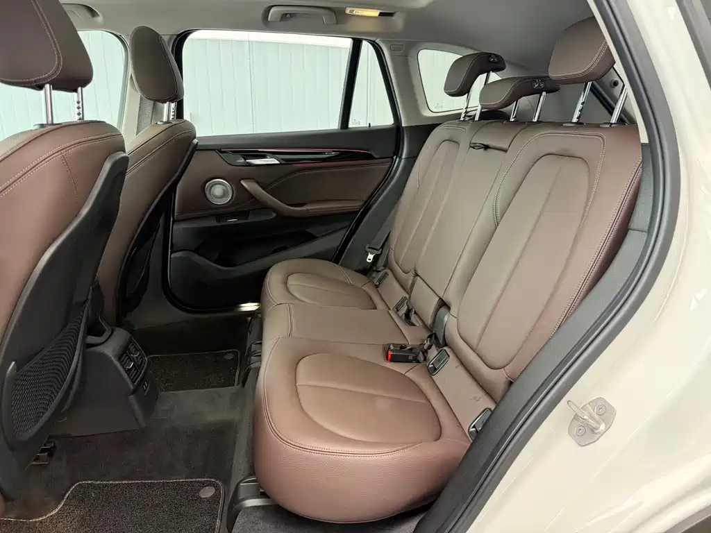 BMW X1 — миниатюра 17