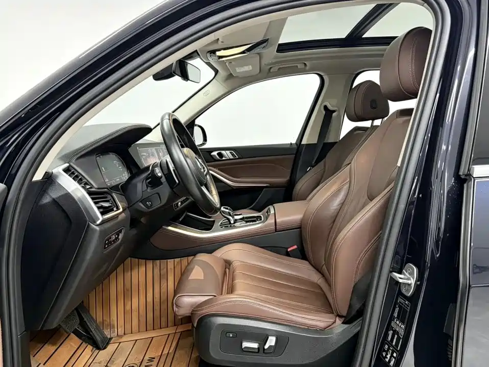 BMW X5 (Import) — миниатюра 4
