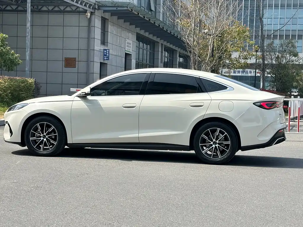 BYD SEAL 06 NEW ENERGY