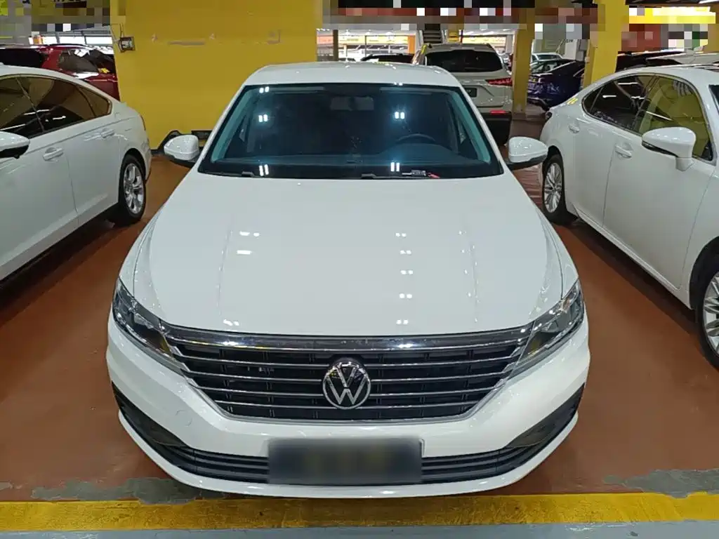 Volkswagen Lavida — миниатюра 3