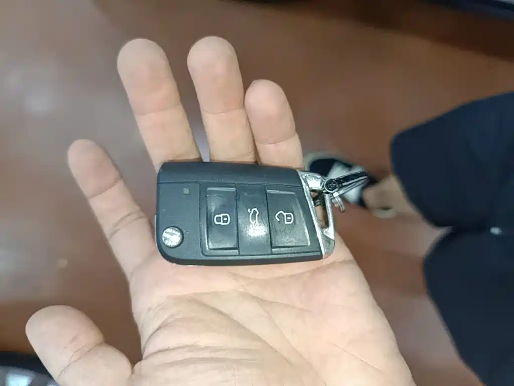 Volkswagen Lavida — миниатюра 9