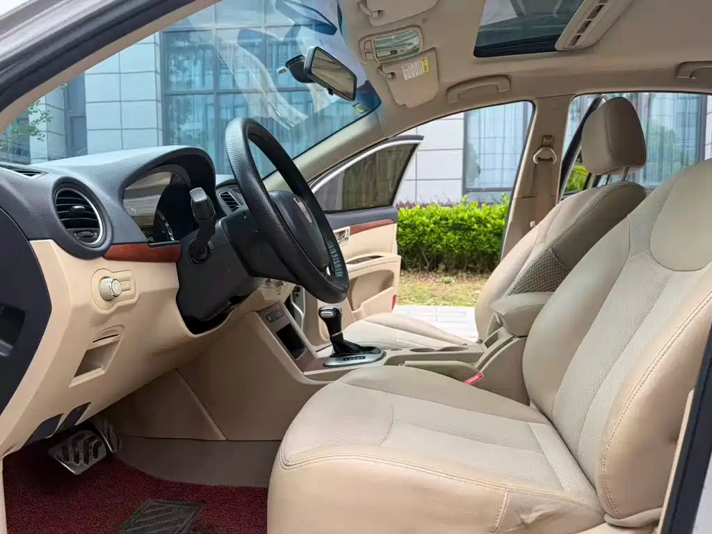 Roewe 350 — миниатюра 7