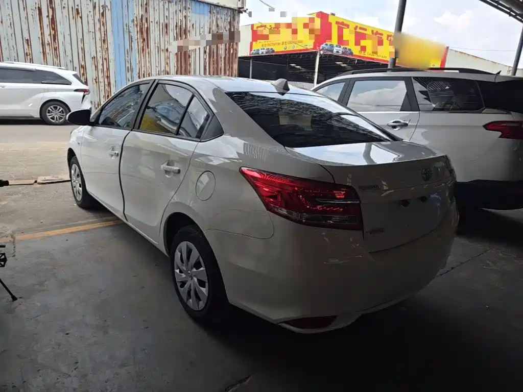 Toyota Vios — миниатюра 5