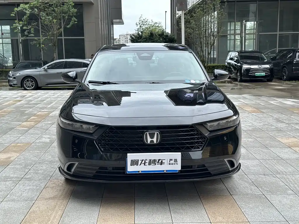 Honda Accord 2025 260TURBO Luxury