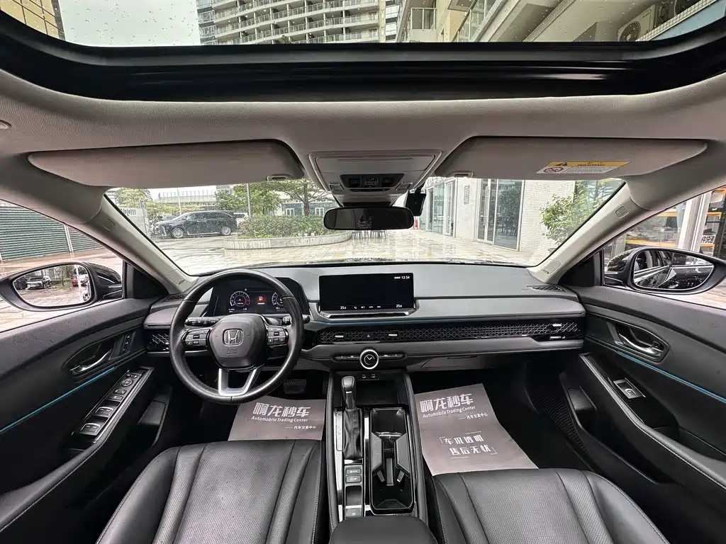 Honda Accord 2025 260TURBO Luxury