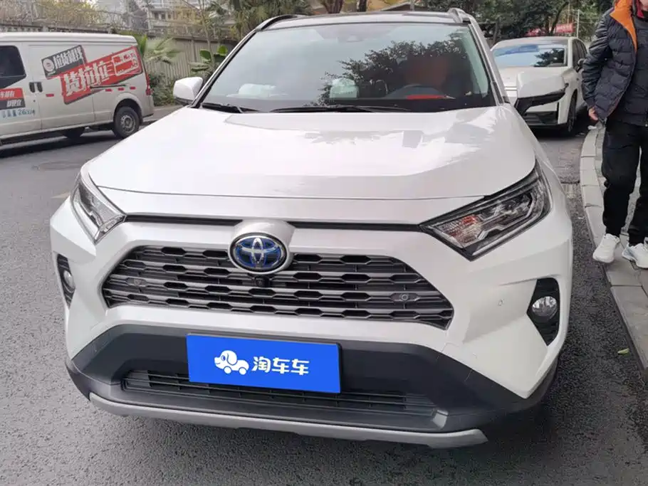 TOYOTA RAV4 RONGFANG
