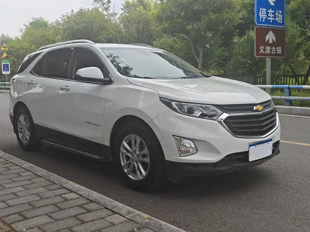 Chevrolet Equinox — миниатюра 3