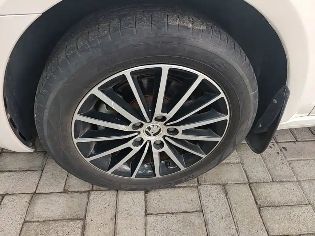Skoda Octavia — миниатюра 23