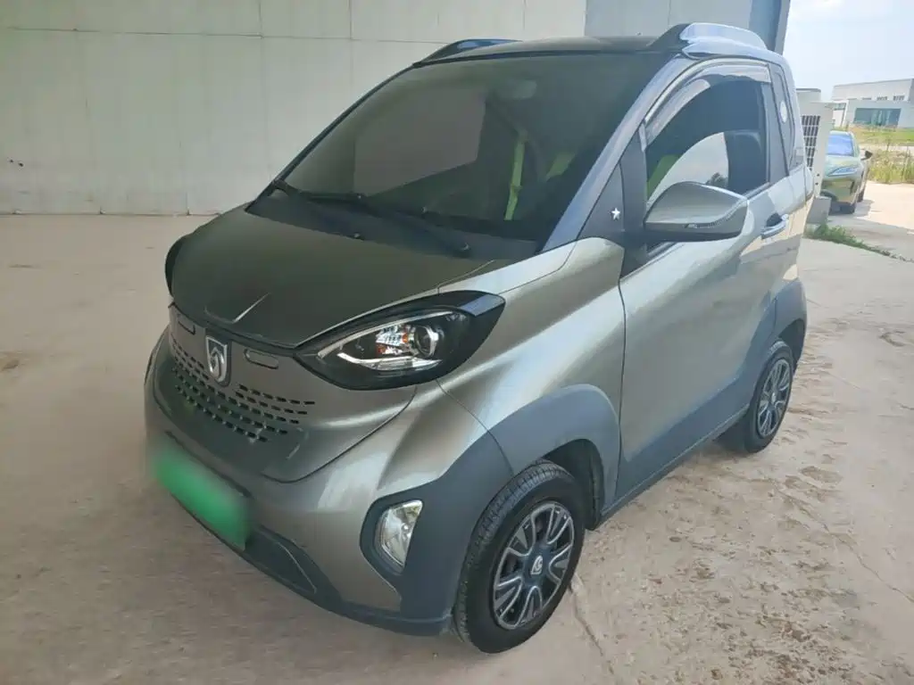 Baojun E100