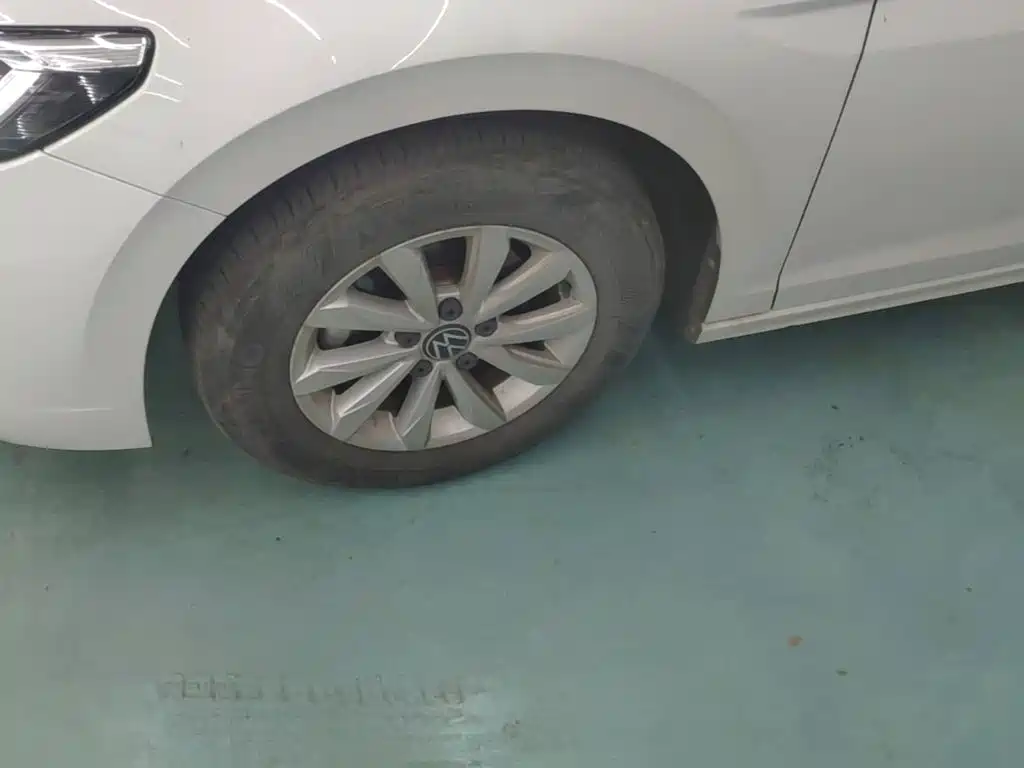 Volkswagen Bora — миниатюра 23