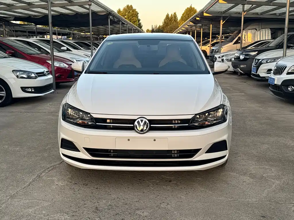 Volkswagen Polo — миниатюра 2