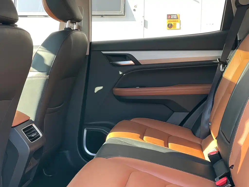 GEELY AUTOMOBILE VISION X6