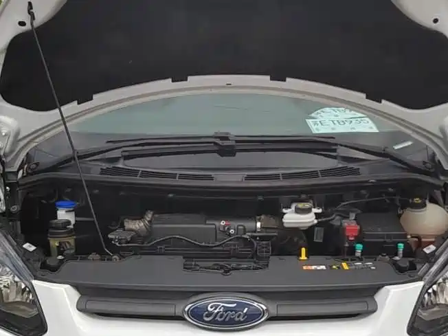 Ford Transit — миниатюра 11