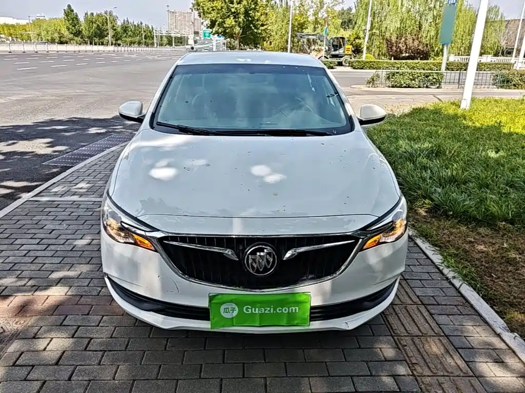 Buick Excelle — миниатюра 3