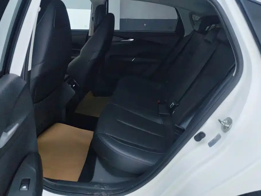 Changan Eado — миниатюра 11
