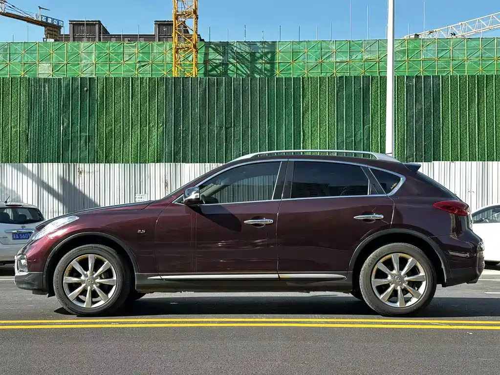 Infiniti QX50 — миниатюра 3