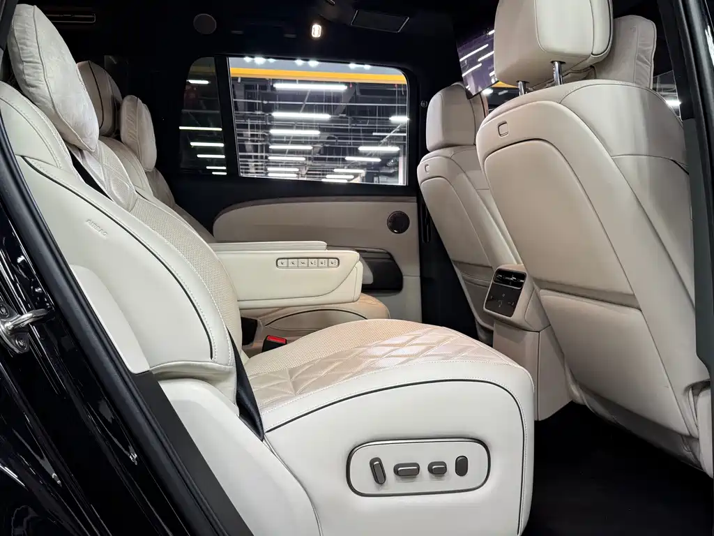 Li Auto Li L9 — миниатюра 18