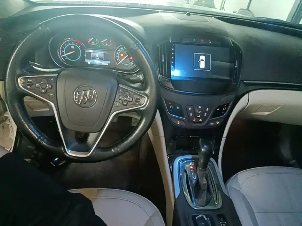 Buick Regal — миниатюра 10