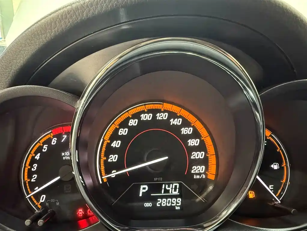 TOYOTA YARIS L ZHIXUAN