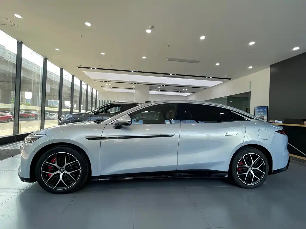 BYD Han L — миниатюра 4