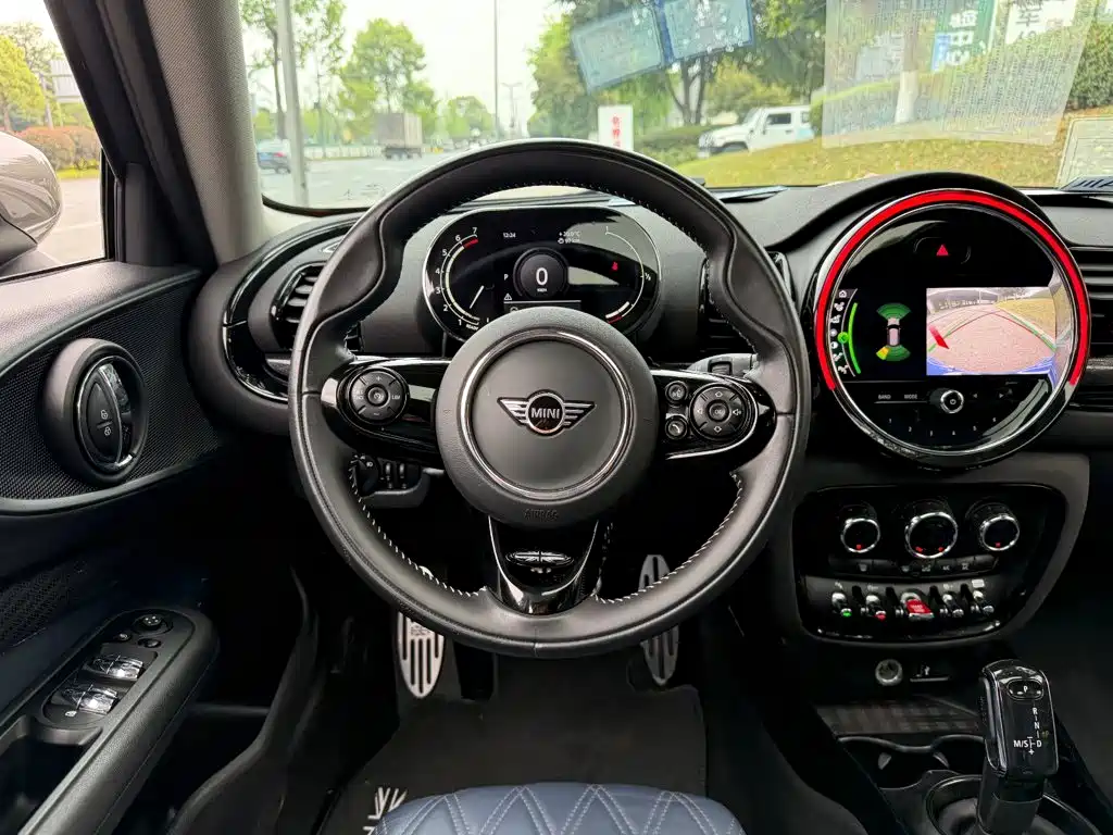 MINI Mini Clubman — миниатюра 14