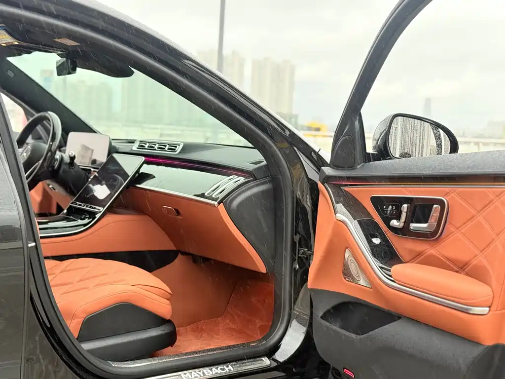 Mercedes-Benz S-Class — миниатюра 6