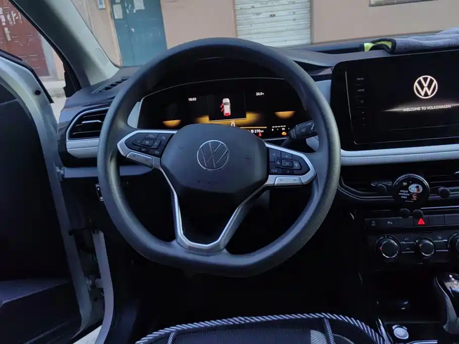 Volkswagen Tharu — миниатюра 15
