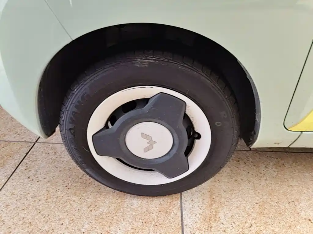 Wuling MINIEV — миниатюра 23