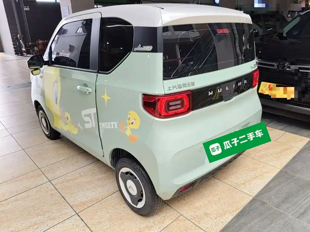 Wuling MINIEV — миниатюра 5