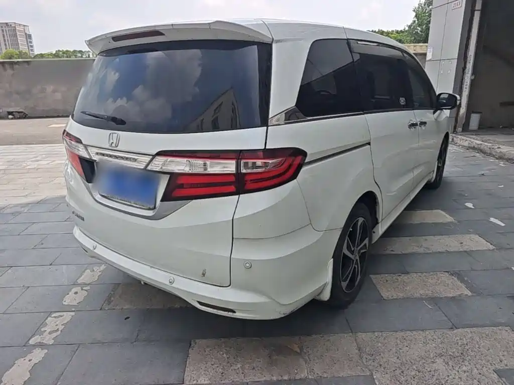 Honda Odyssey — миниатюра 7