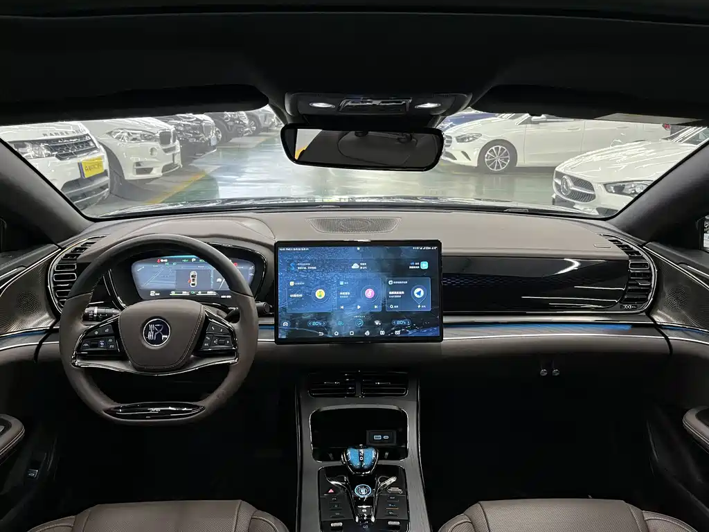 BYD Han — миниатюра 10