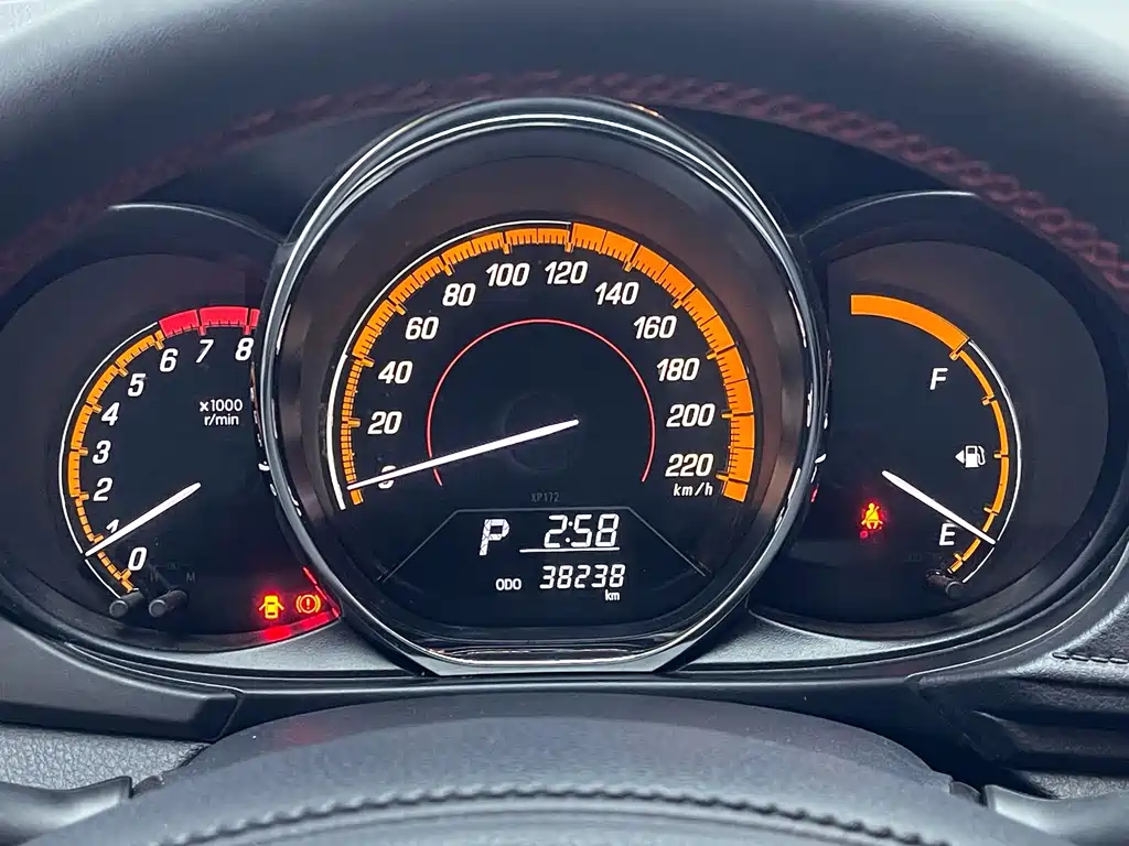 Toyota Yaris L — миниатюра 14